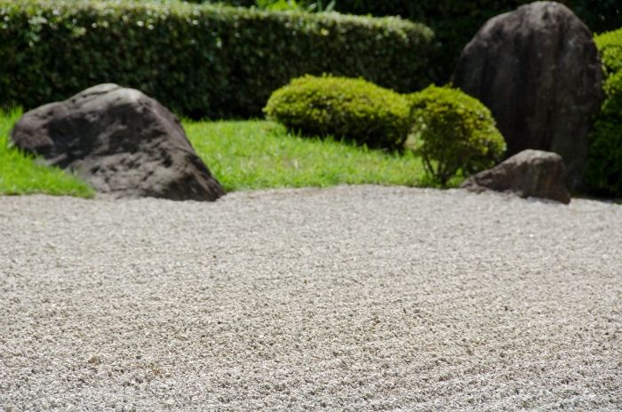 日本庭園の枯山水